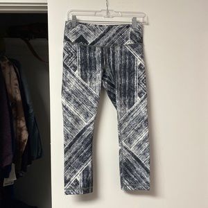 Lululemon Cropped Leggings